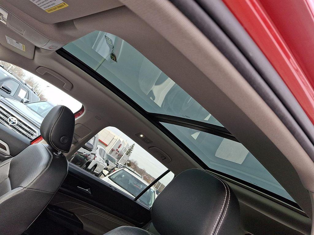 used 2021 Volkswagen Atlas car, priced at $22,393