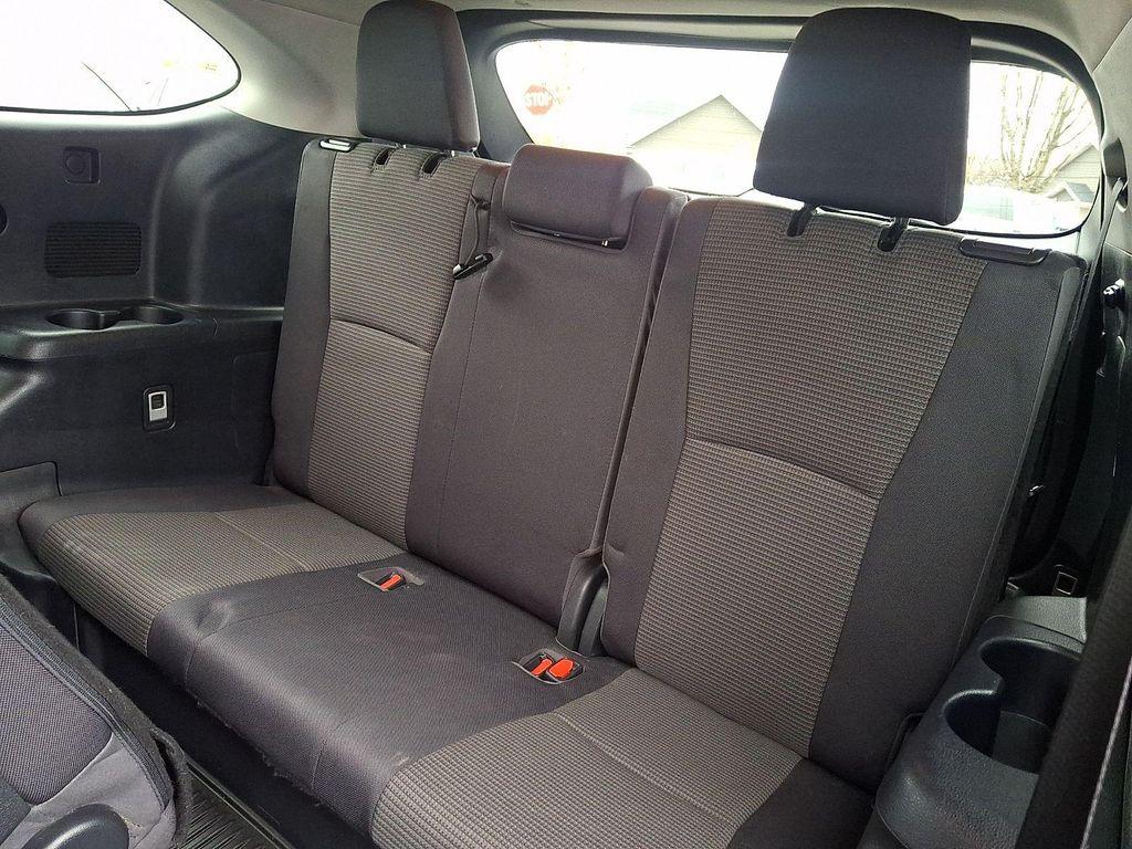 used 2023 Toyota Highlander car, priced at $27,990