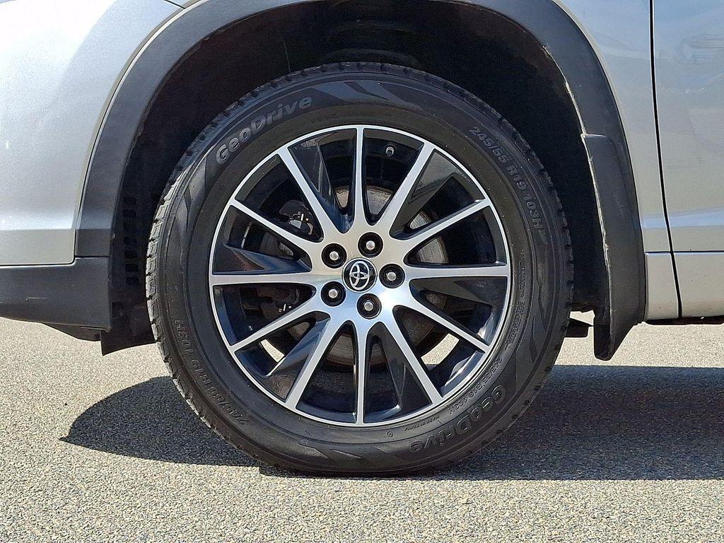 used 2017 Toyota Highlander car, priced at $21,990