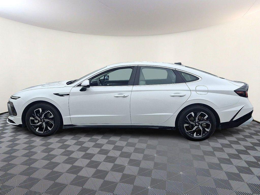 used 2024 Hyundai Sonata car, priced at $23,294