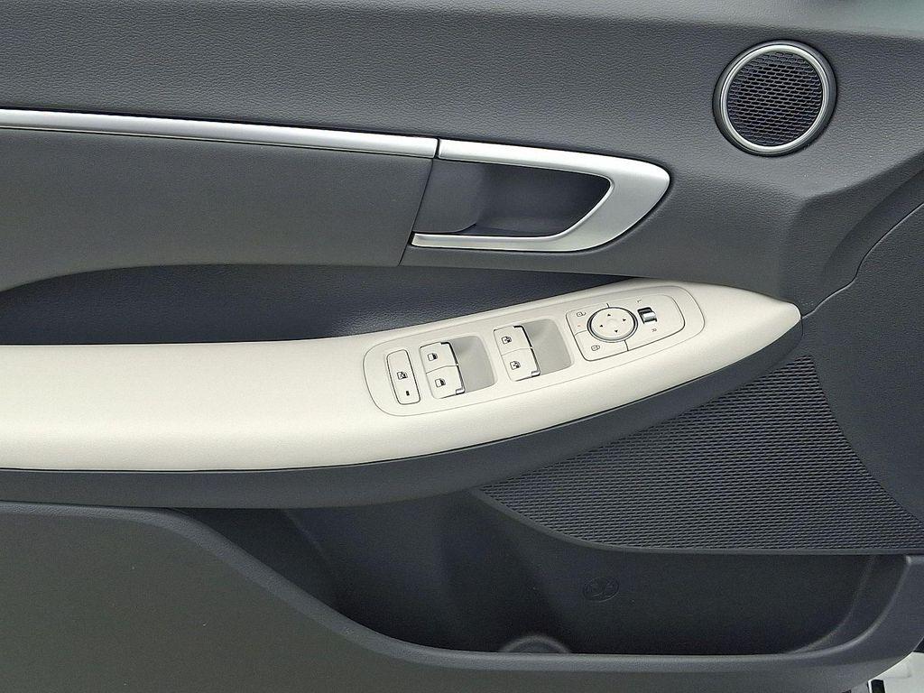 used 2024 Hyundai Sonata car, priced at $23,294