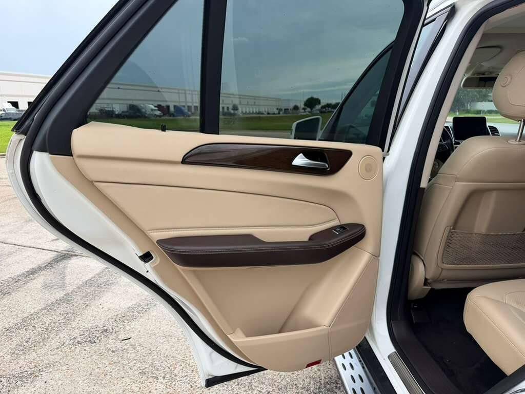 used 2018 Mercedes-Benz GLE 350 car, priced at $17,075