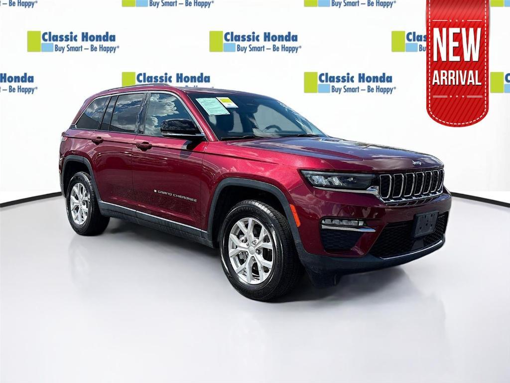used 2023 Jeep Grand Cherokee car, priced at $21,492