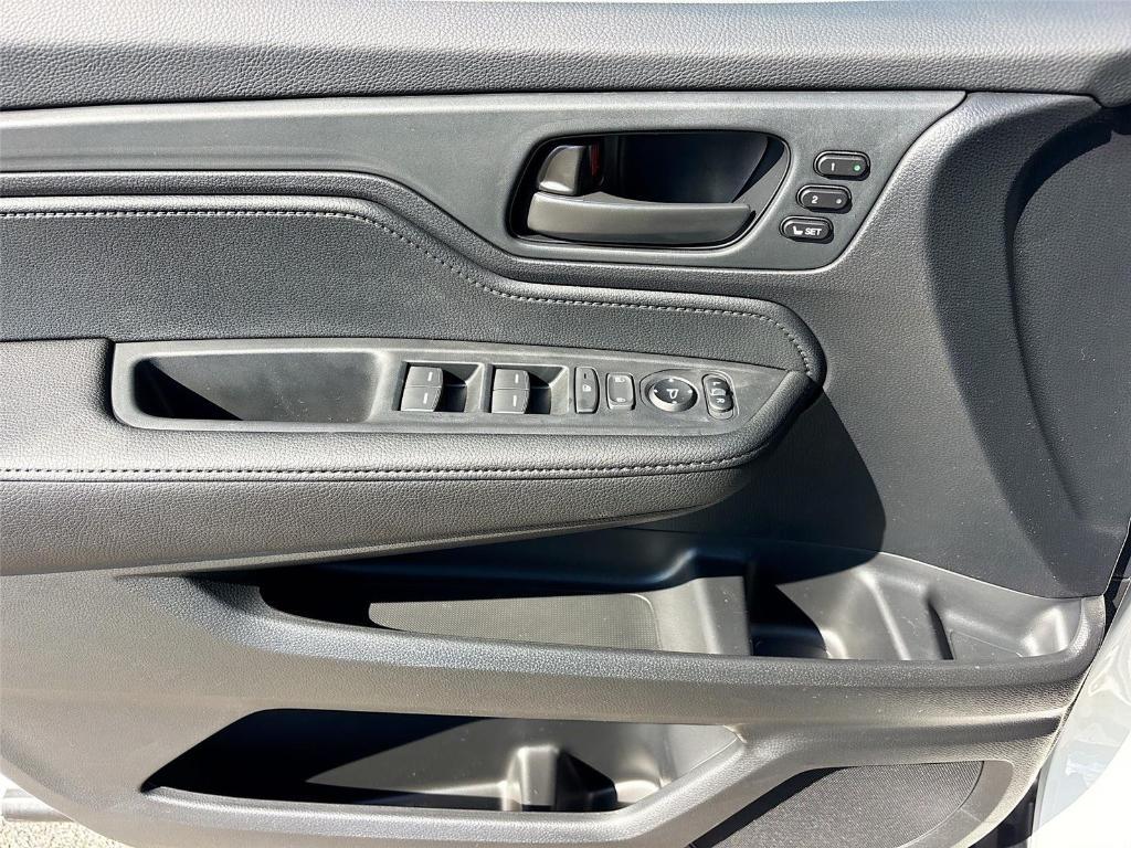 new 2026 Honda Odyssey car, priced at $45,340