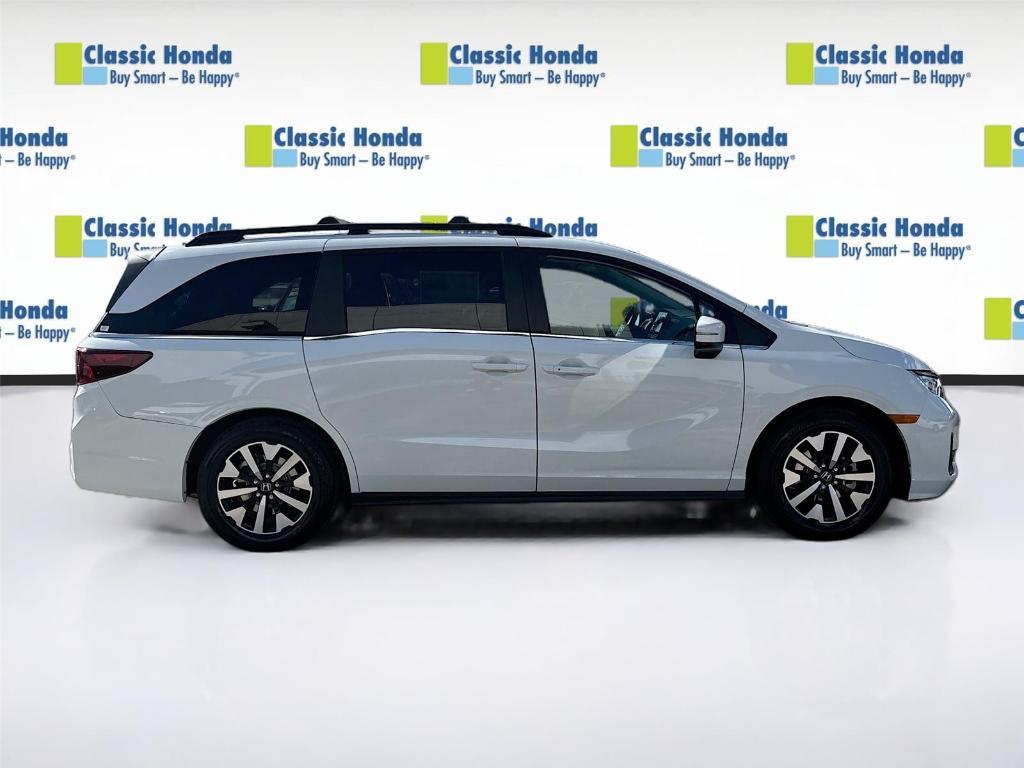 new 2026 Honda Odyssey car, priced at $45,340
