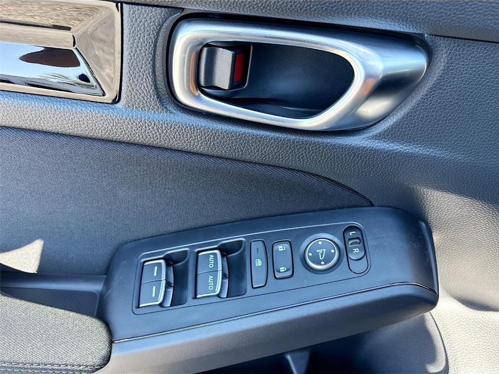 new 2026 Honda Civic Hybrid car, priced at $32,145