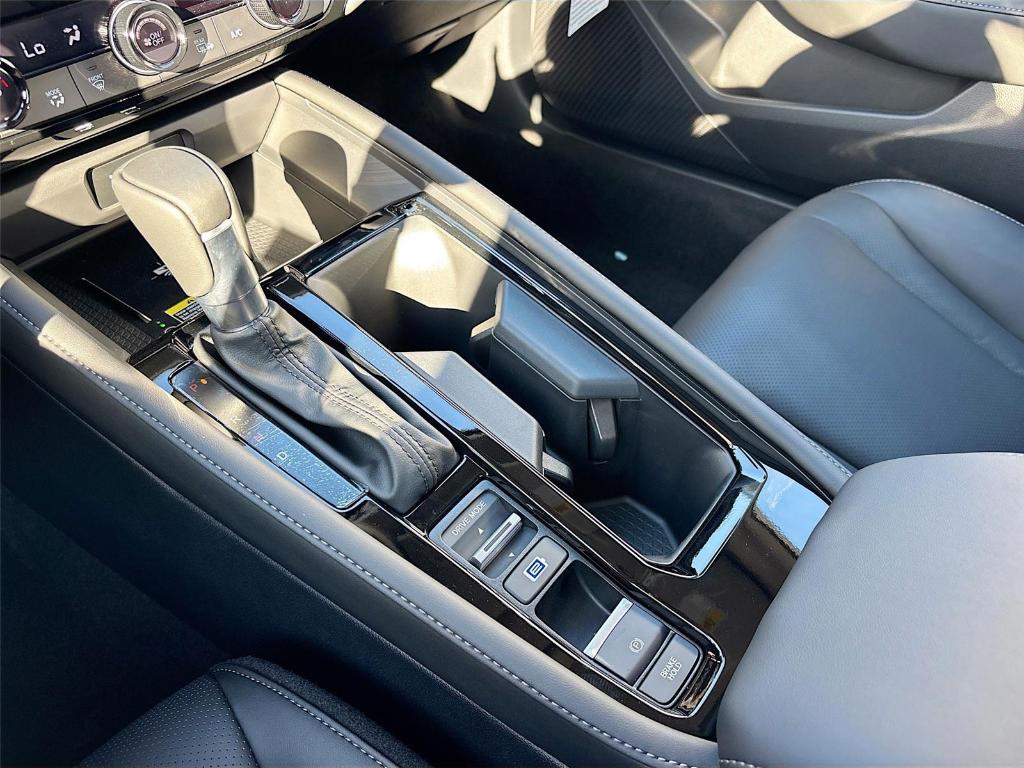 new 2025 Honda Accord Hybrid car, priced at $40,495