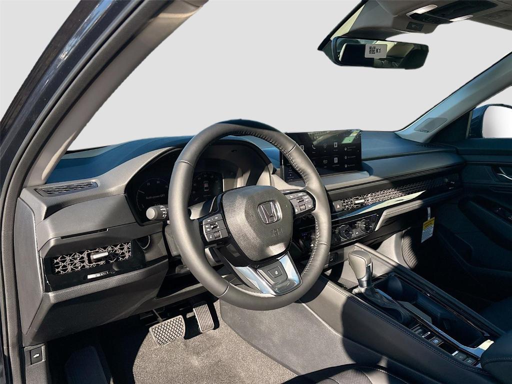 new 2025 Honda Accord Hybrid car, priced at $40,495