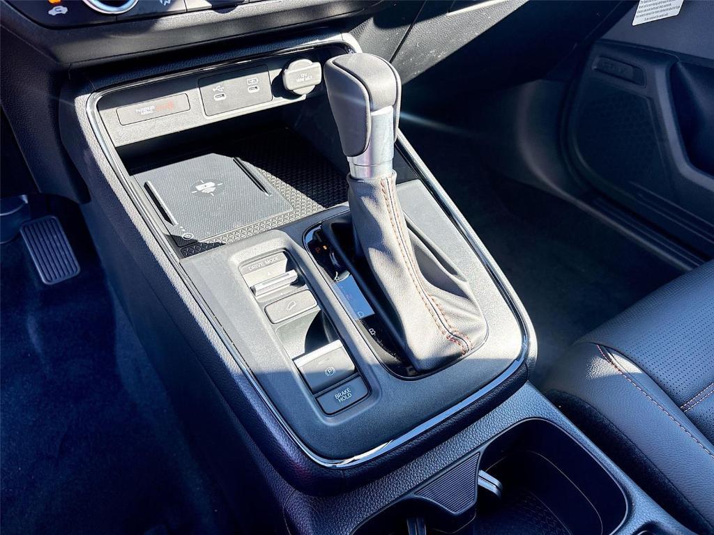 new 2026 Honda CR-V Hybrid car, priced at $40,175