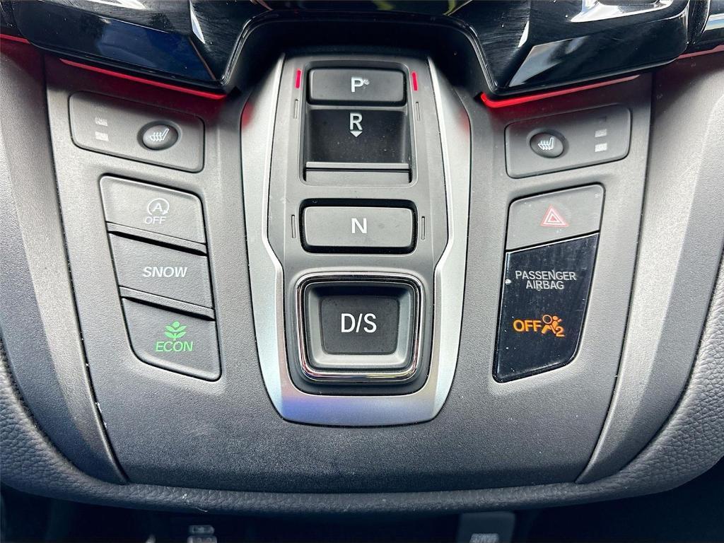 used 2024 Honda Odyssey car, priced at $38,293