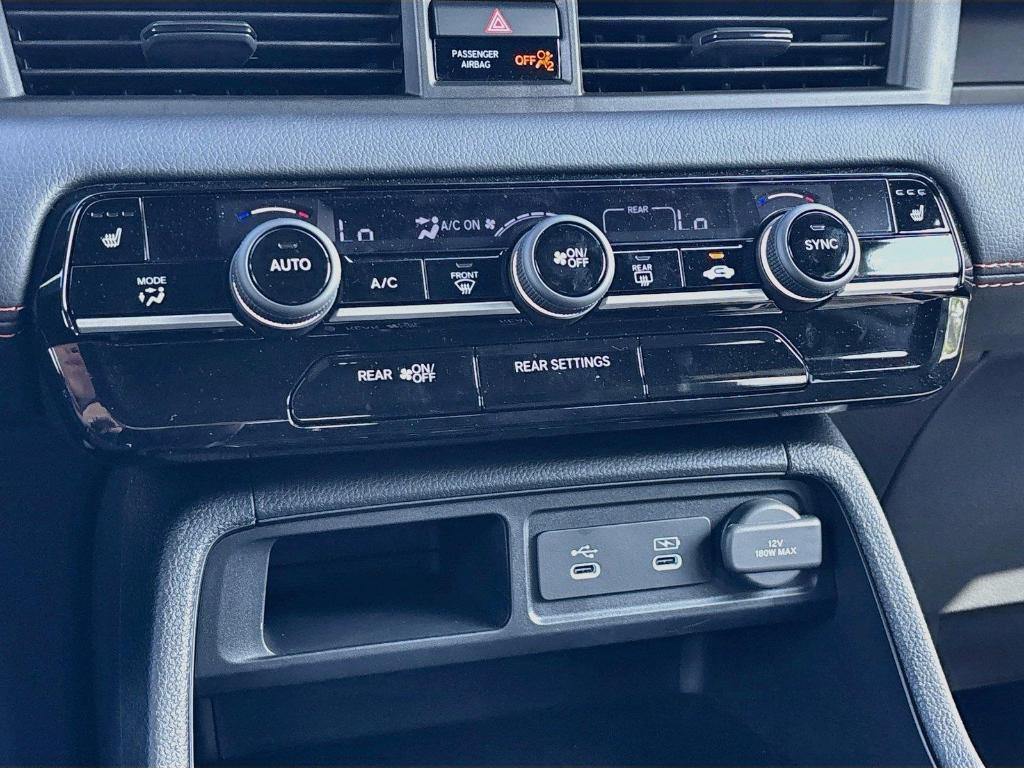 used 2026 Honda Pilot car, priced at $41,293