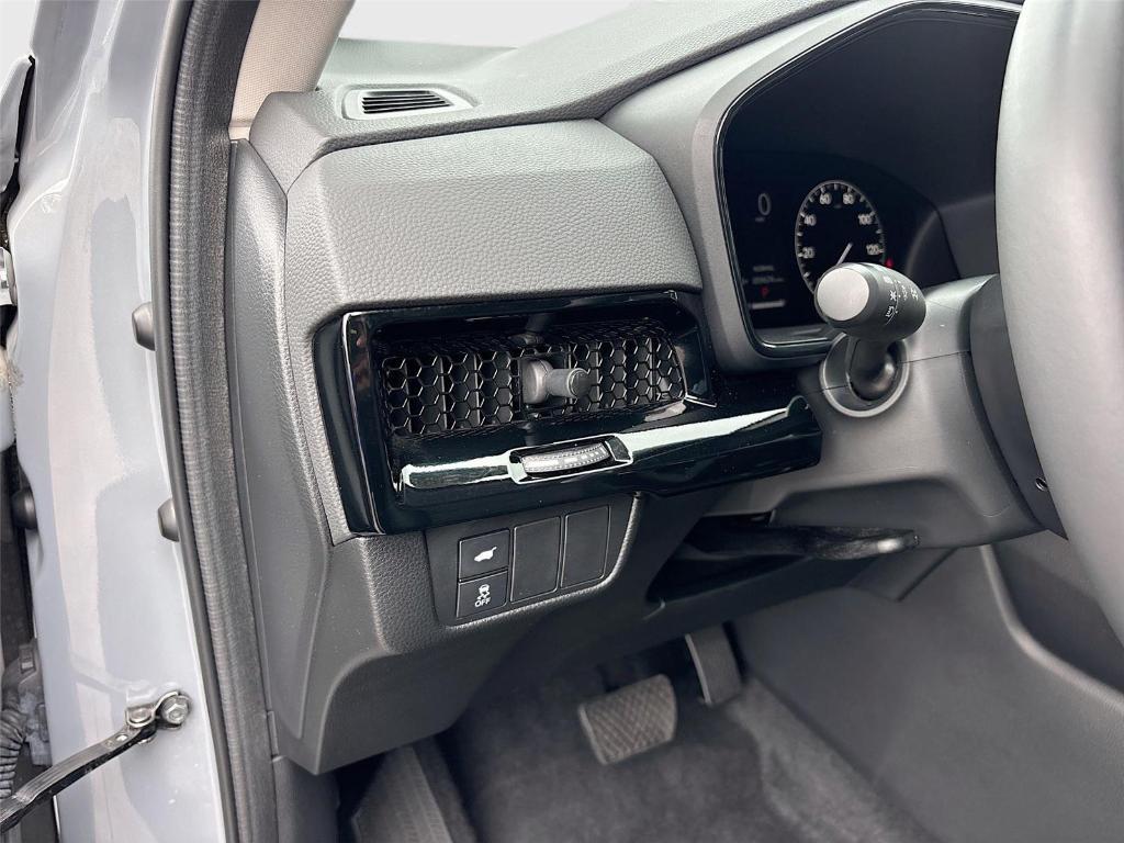 used 2023 Honda CR-V car, priced at $26,995