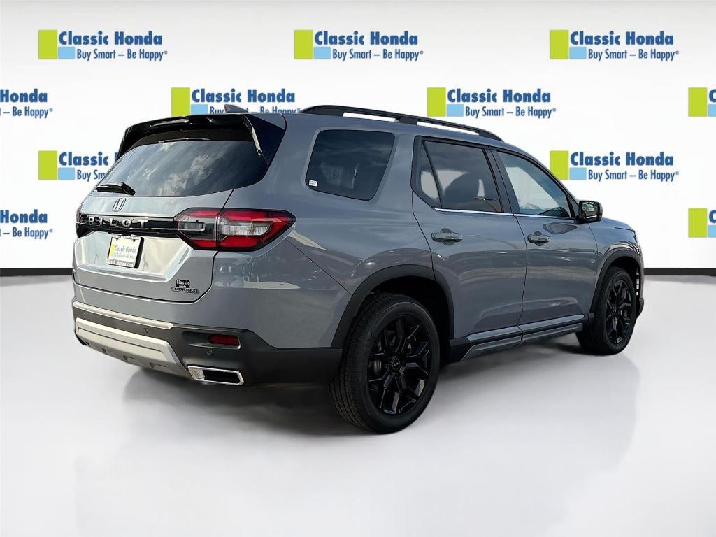 new 2025 Honda Pilot car, priced at $52,250
