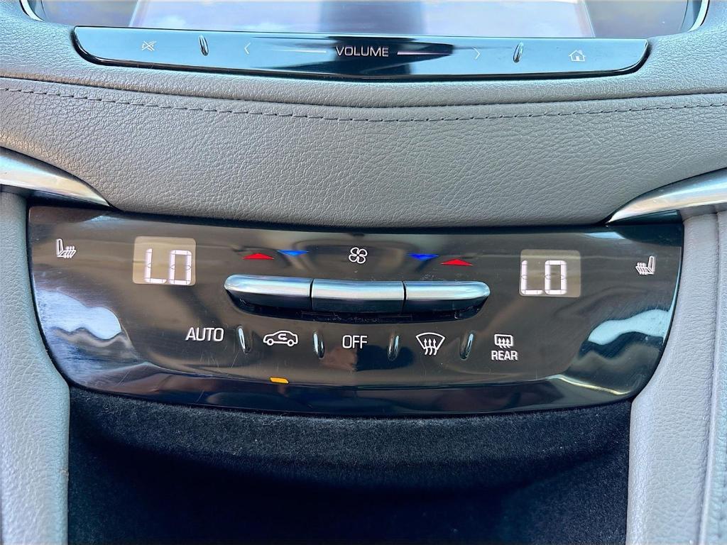 used 2017 Cadillac XT5 car, priced at $12,995