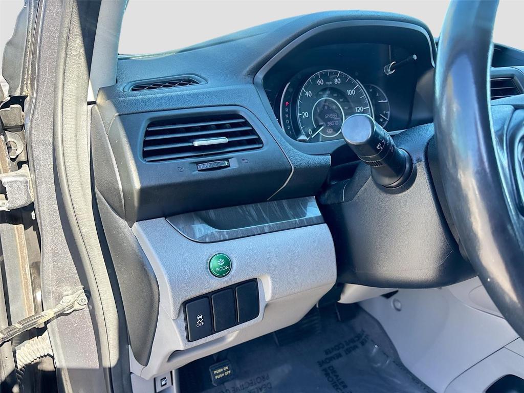 used 2013 Honda CR-V car, priced at $11,995