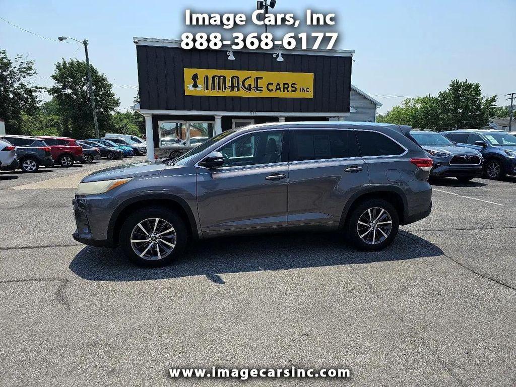 used 2018 Toyota Highlander car, priced at $19,988