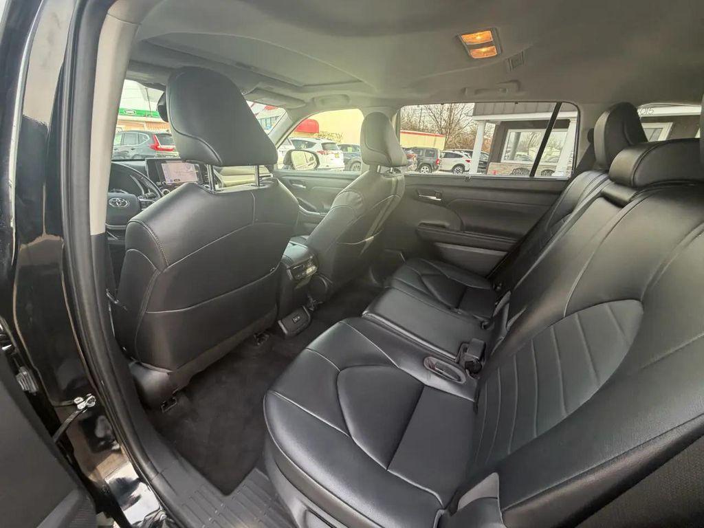 used 2023 Toyota Highlander car, priced at $29,995