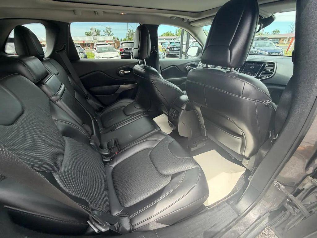 used 2019 Jeep Cherokee car, priced at $16,987