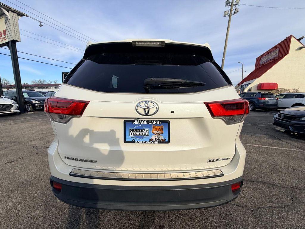 used 2019 Toyota Highlander car, priced at $22,781