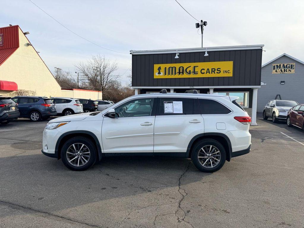 used 2019 Toyota Highlander car, priced at $22,781
