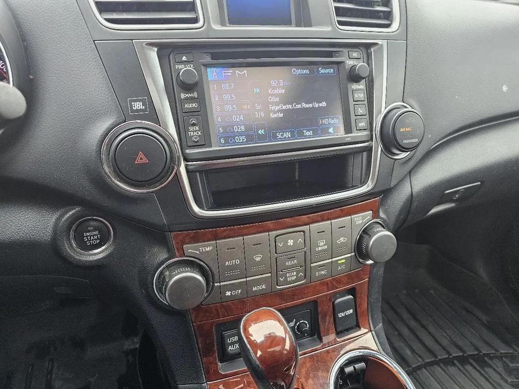 used 2013 Toyota Highlander car, priced at $13,681