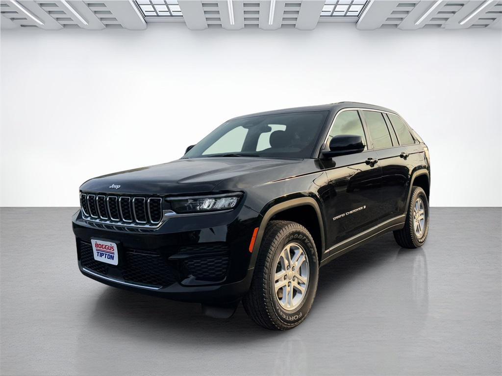 new 2025 Jeep Grand Cherokee car, priced at $32,470