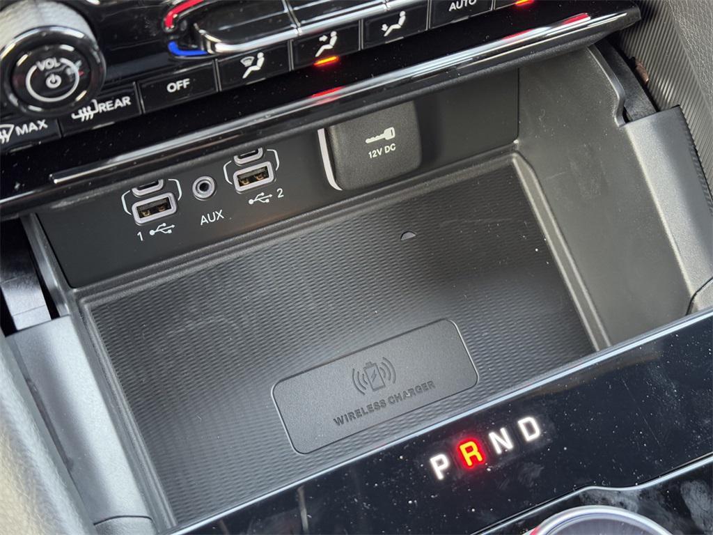 new 2025 Jeep Grand Cherokee car, priced at $32,470