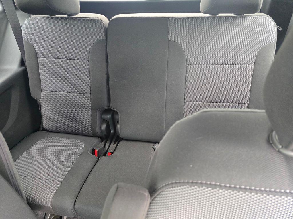used 2023 Chevrolet Traverse car, priced at $27,998