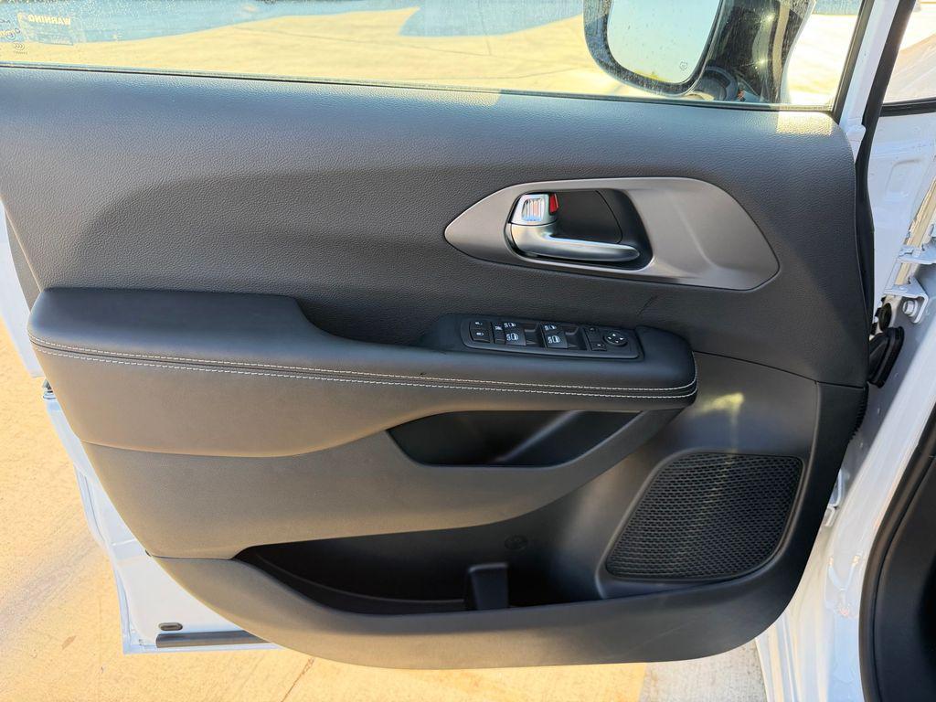 new 2026 Chrysler Voyager car, priced at $40,865