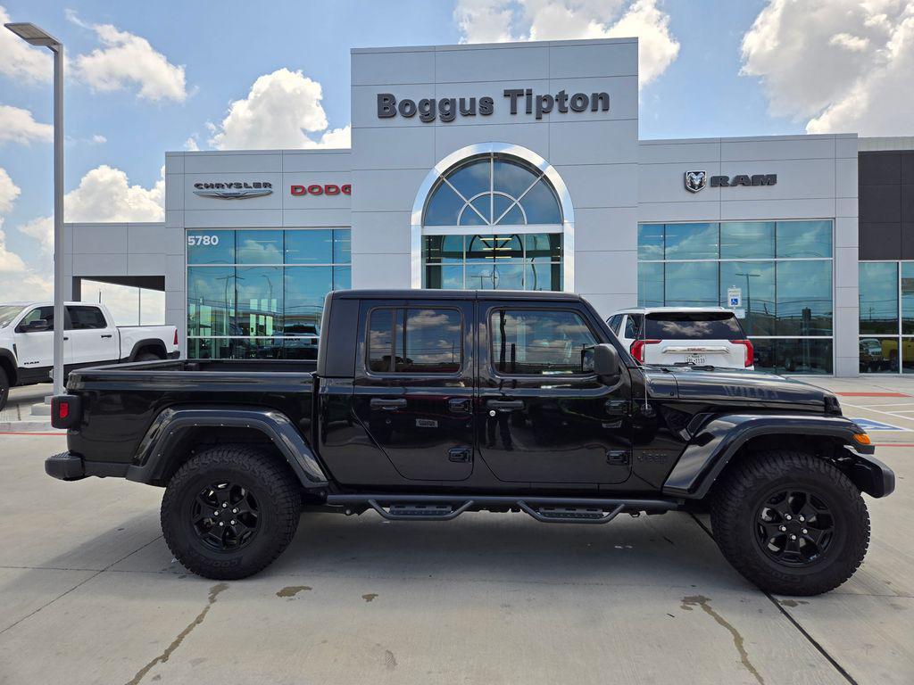 used 2022 Jeep Gladiator car, priced at $29,998