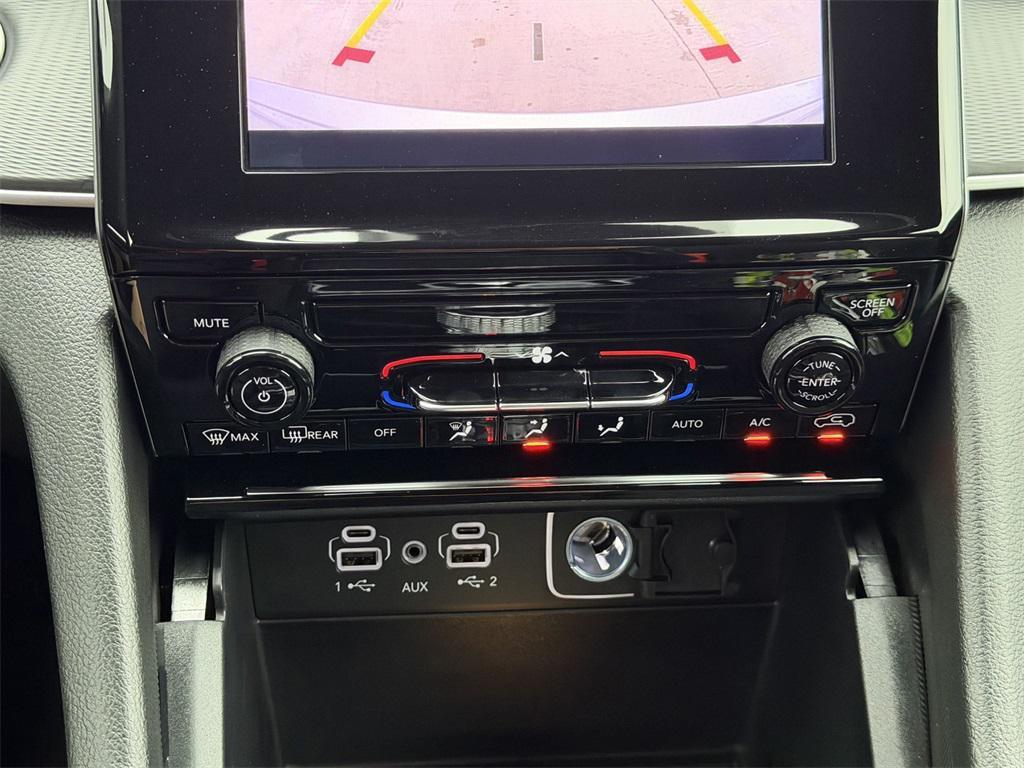 new 2025 Jeep Grand Cherokee car, priced at $38,080