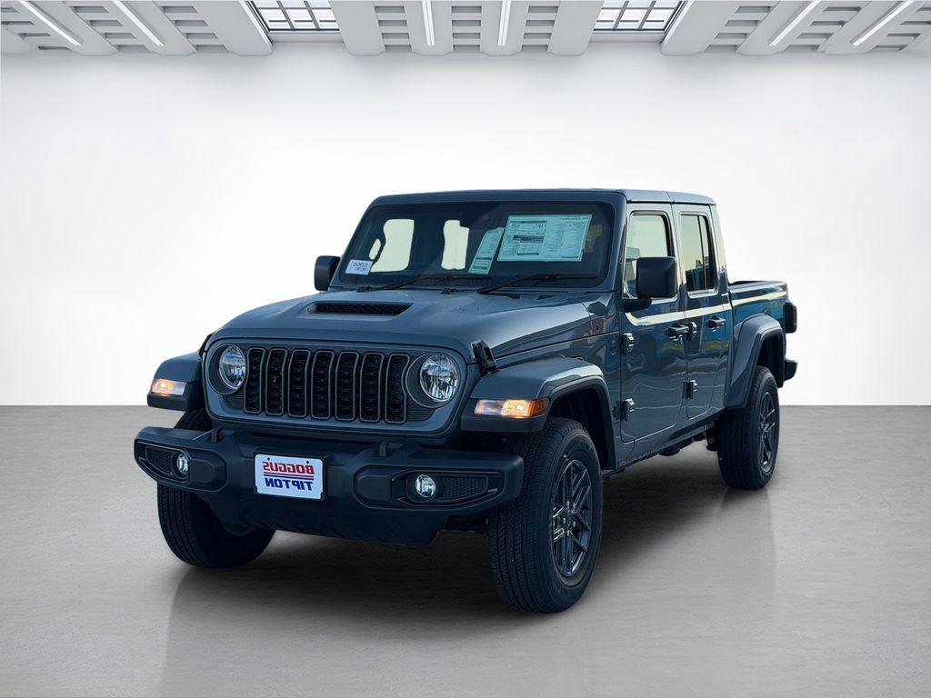 new 2026 Jeep Gladiator car, priced at $43,550