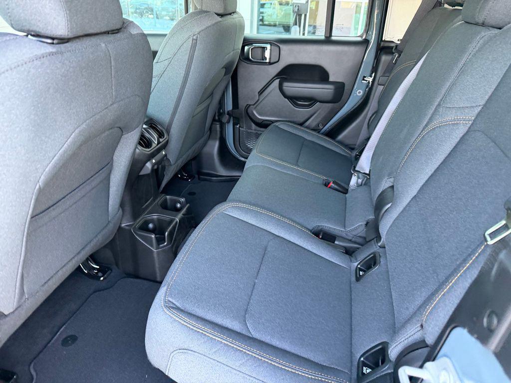 new 2026 Jeep Gladiator car, priced at $43,550