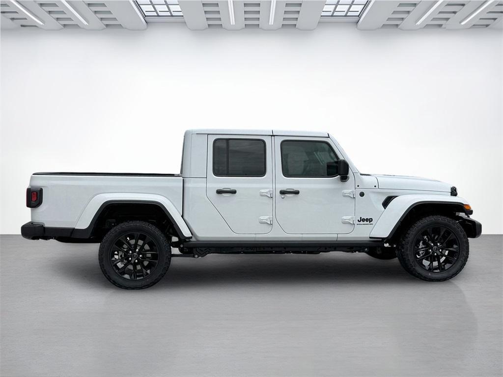 new 2025 Jeep Gladiator car, priced at $36,190