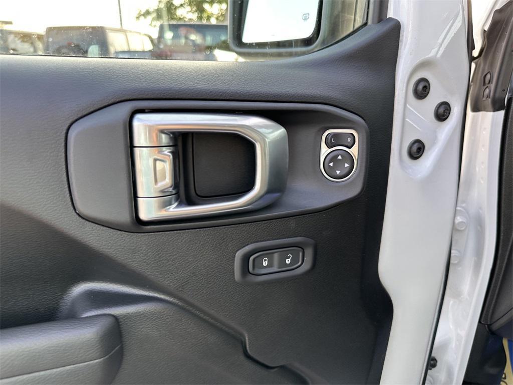 new 2023 Jeep Gladiator car, priced at $54,336