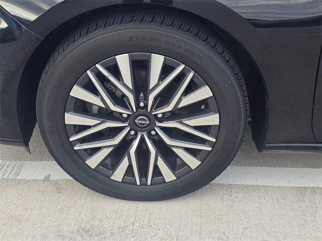used 2023 Nissan Altima car, priced at $19,998