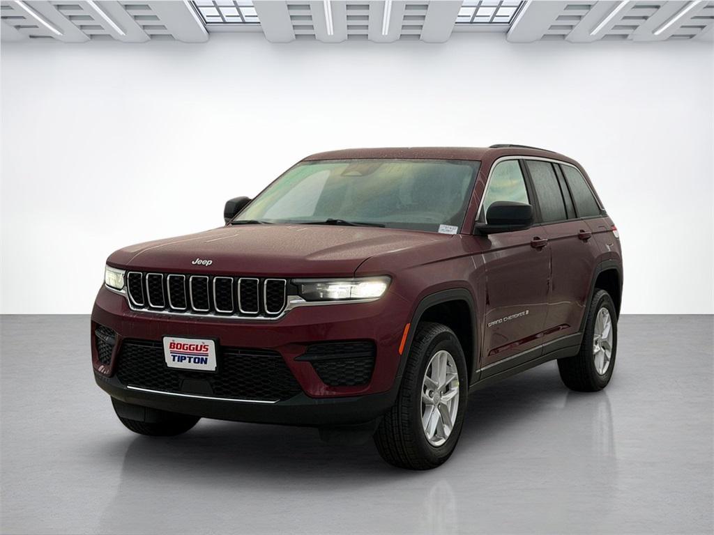 new 2025 Jeep Grand Cherokee car, priced at $34,225