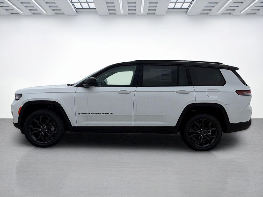new 2025 Jeep Grand Cherokee L car, priced at $44,740