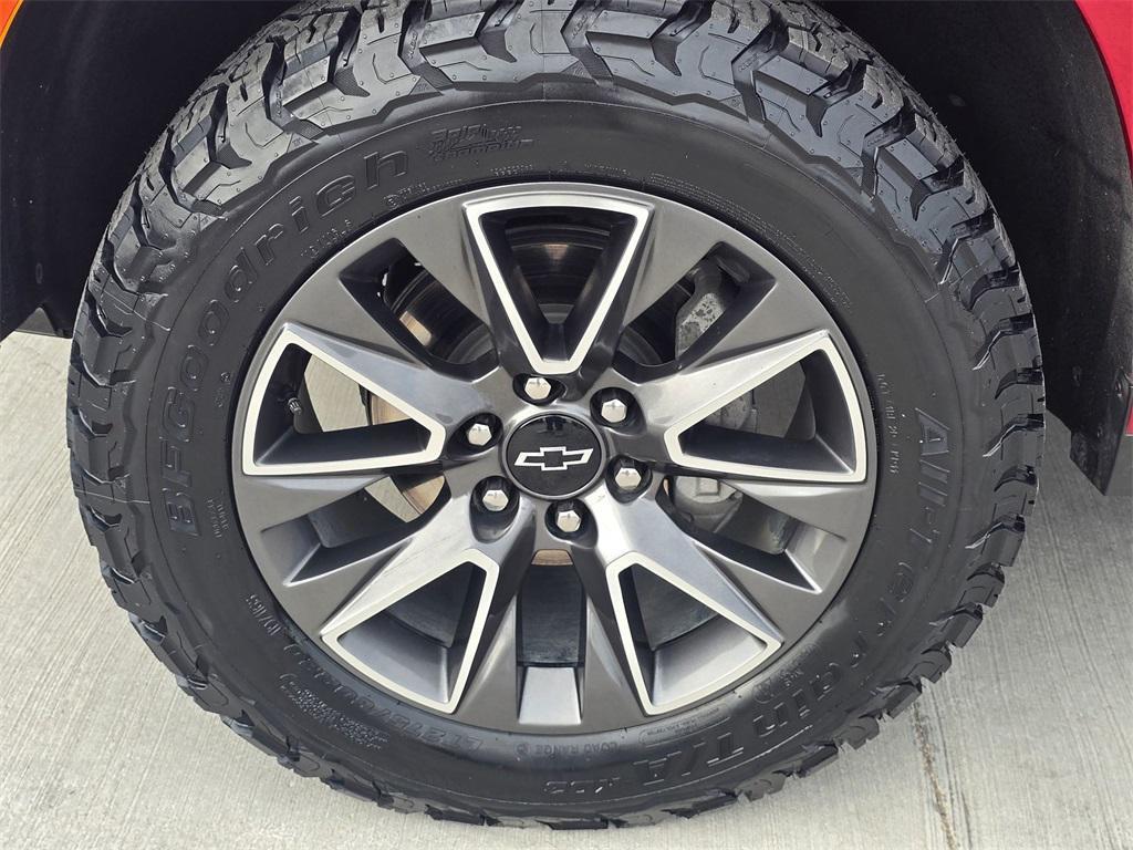 used 2024 Chevrolet Tahoe car, priced at $66,998