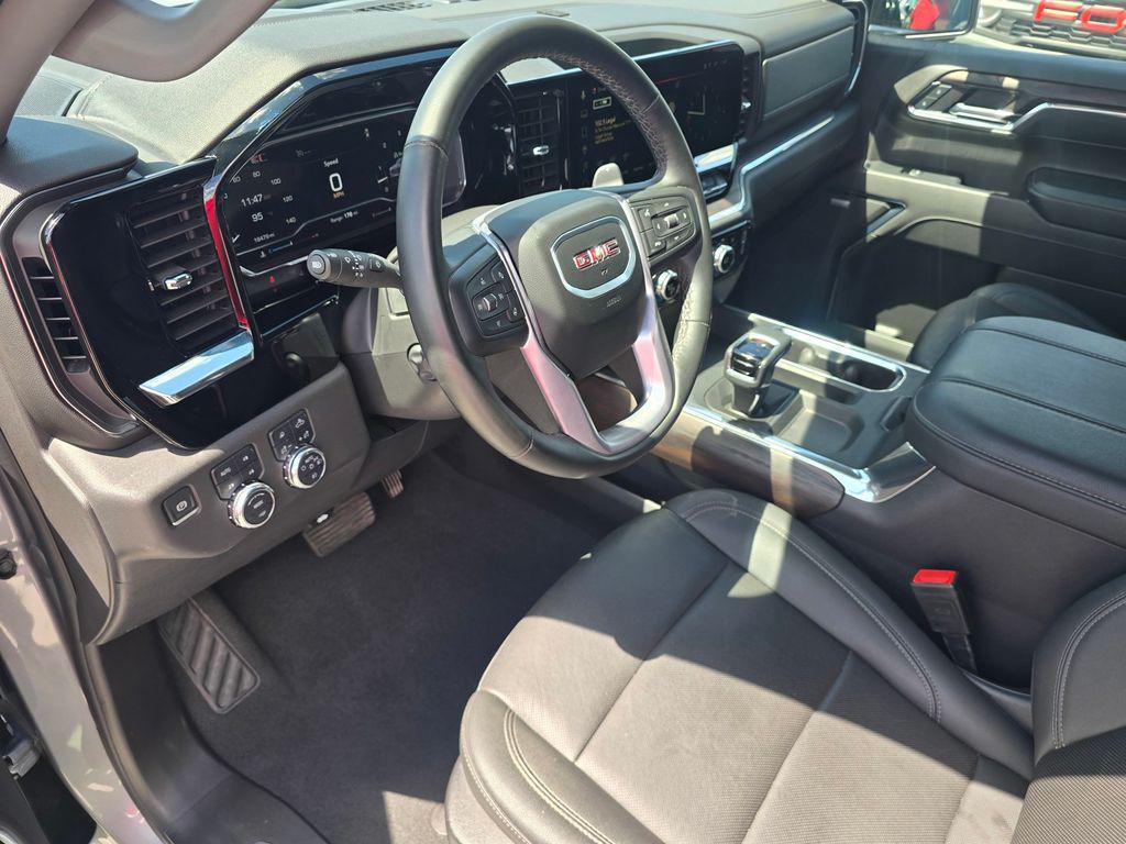 used 2024 GMC Sierra 1500 car, priced at $49,998