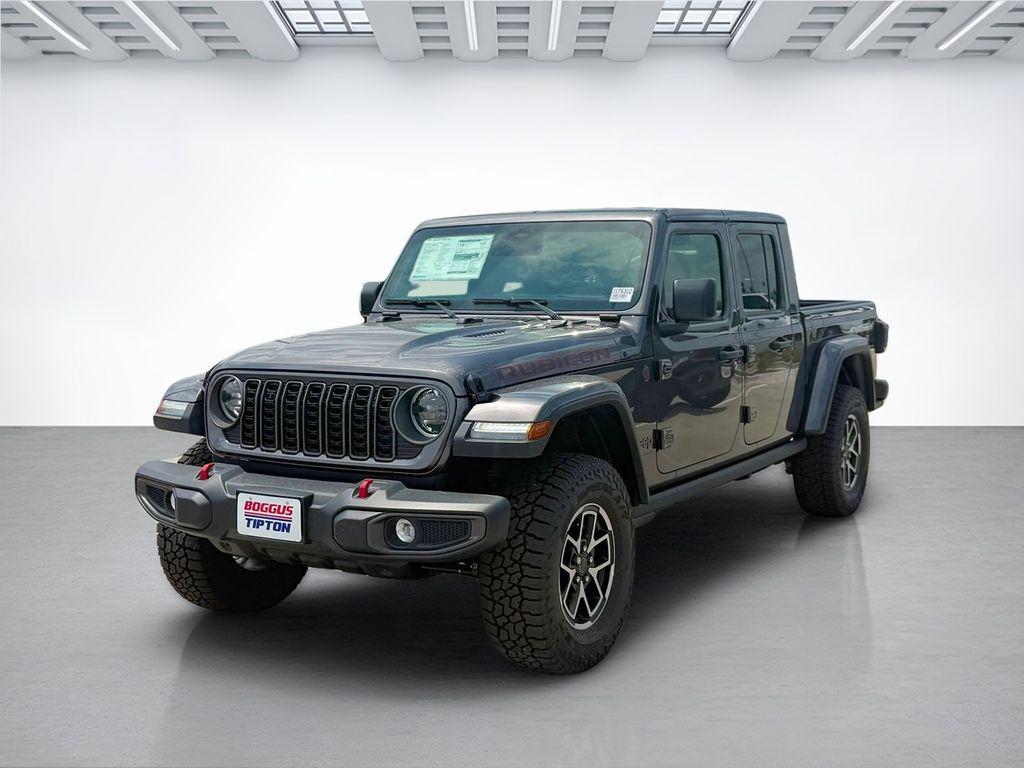 new 2026 Jeep Gladiator car, priced at $49,925