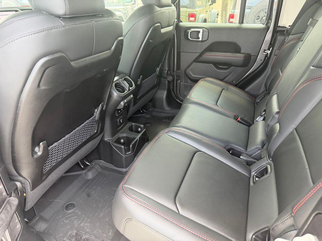 new 2026 Jeep Gladiator car, priced at $49,925