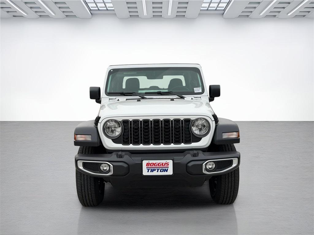 new 2026 Jeep Gladiator car, priced at $36,420