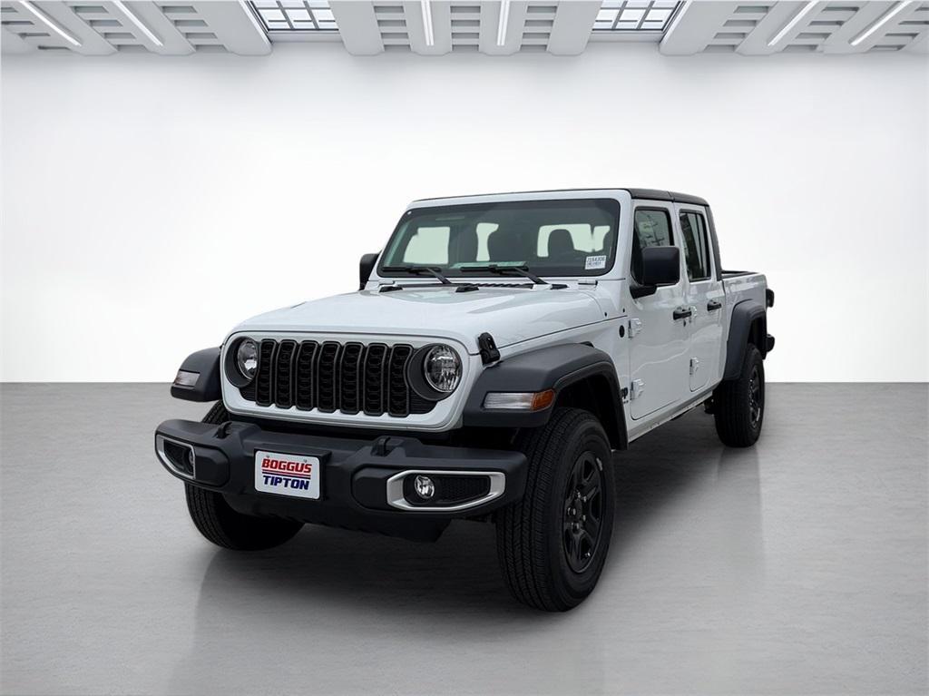new 2026 Jeep Gladiator car, priced at $36,420