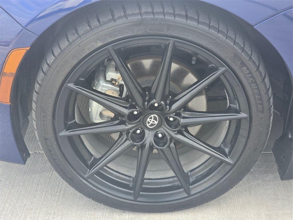 used 2025 Toyota GR86 car, priced at $33,598