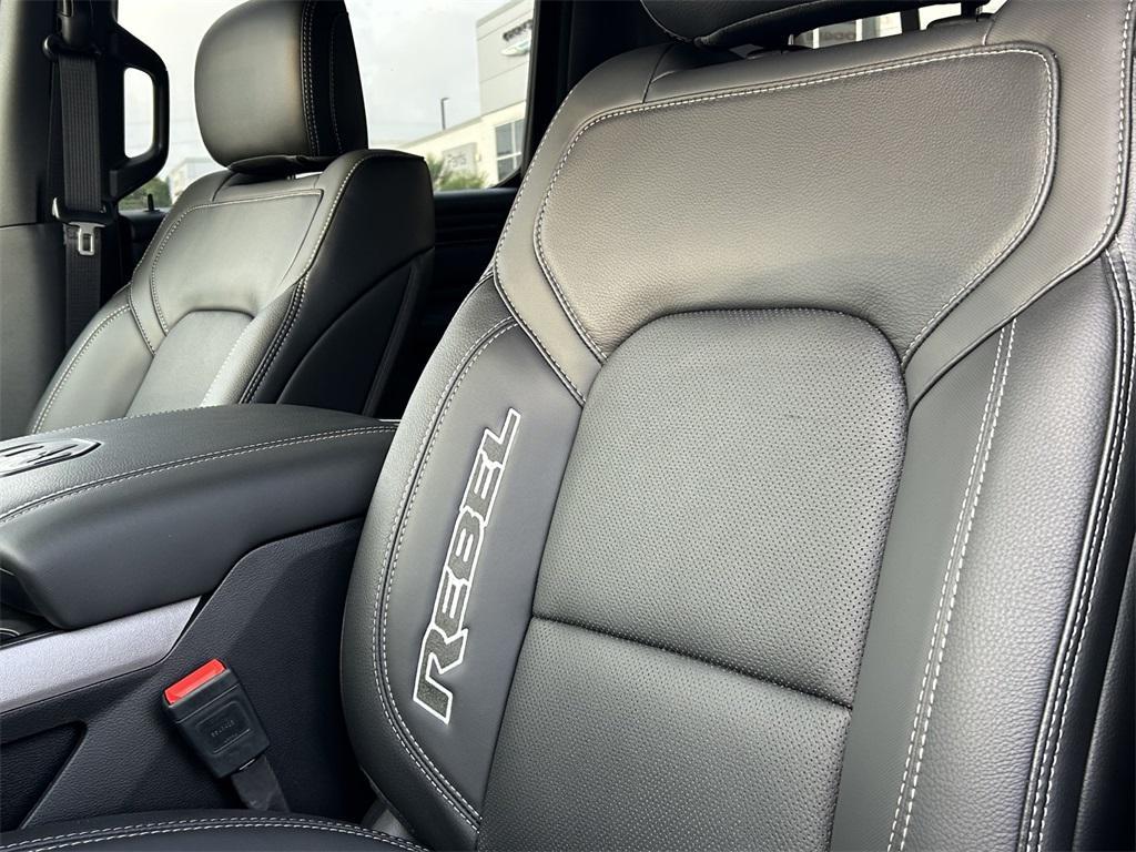 new 2025 Ram 1500 car, priced at $57,394