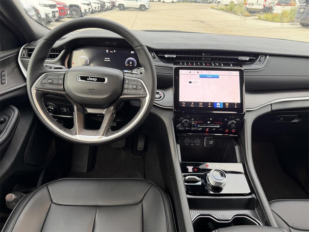 new 2025 Jeep Grand Cherokee car, priced at $44,485