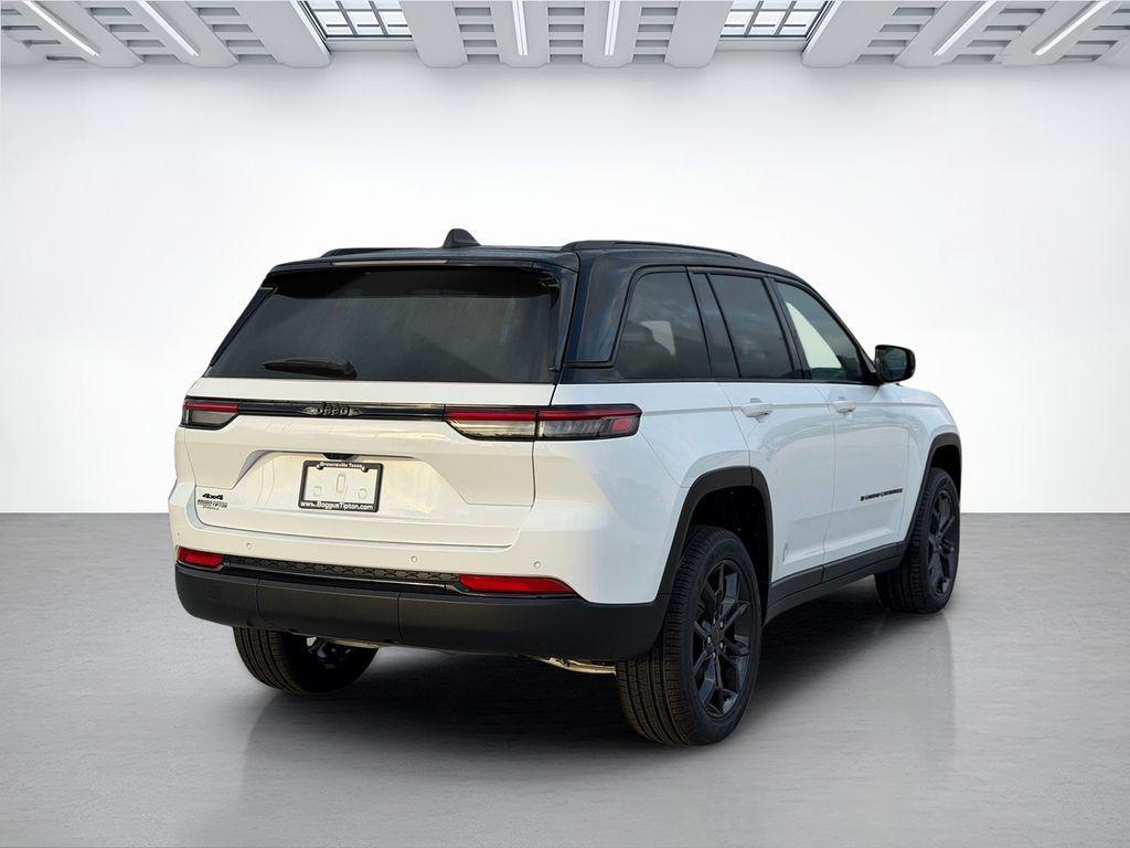 new 2025 Jeep Grand Cherokee L car, priced at $44,740