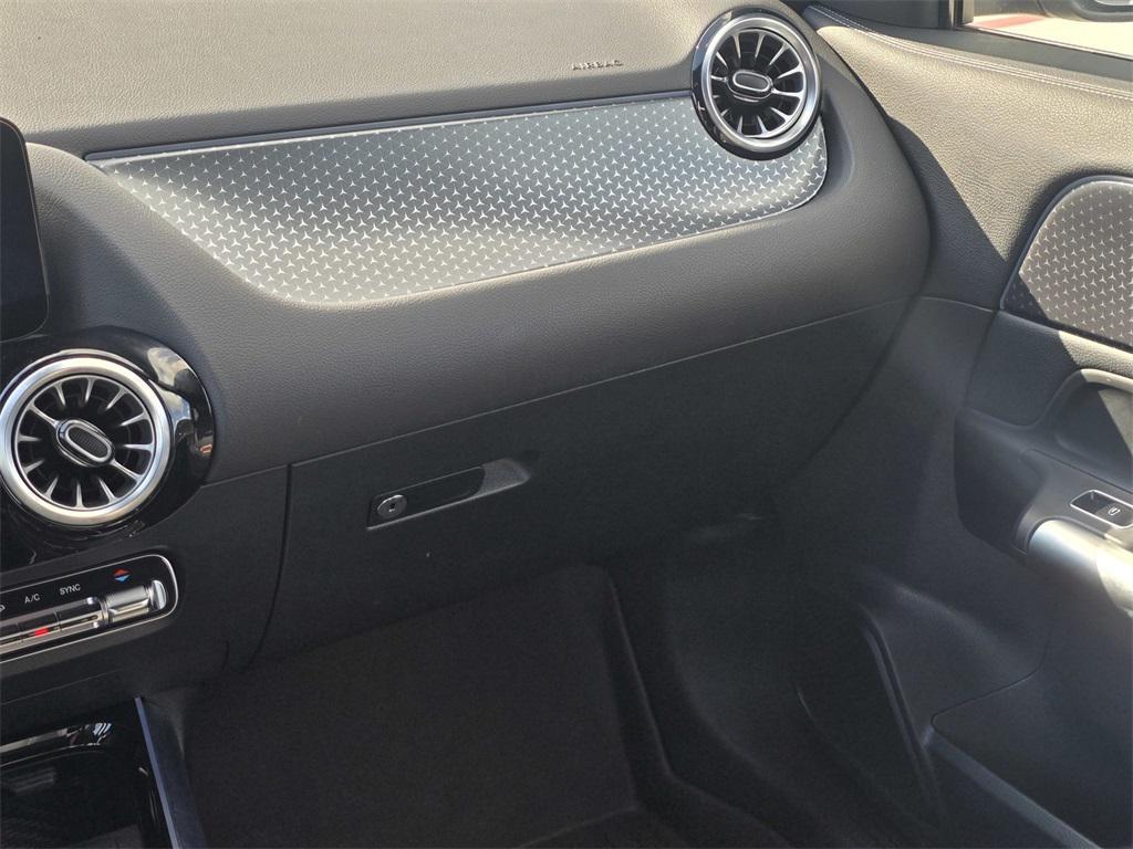 used 2025 Mercedes-Benz GLA 250 car, priced at $35,998