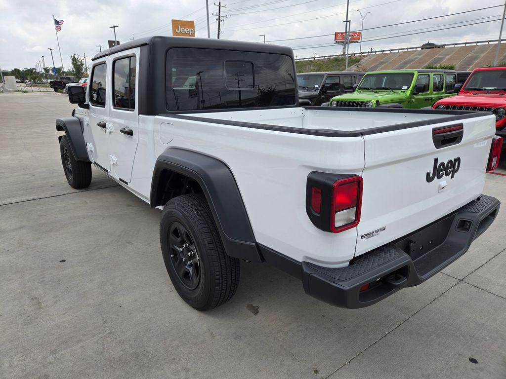used 2026 Jeep Gladiator car, priced at $37,998